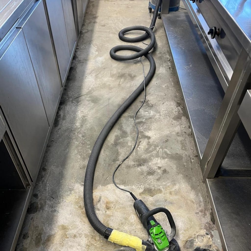 Dienstleister Lahi 01