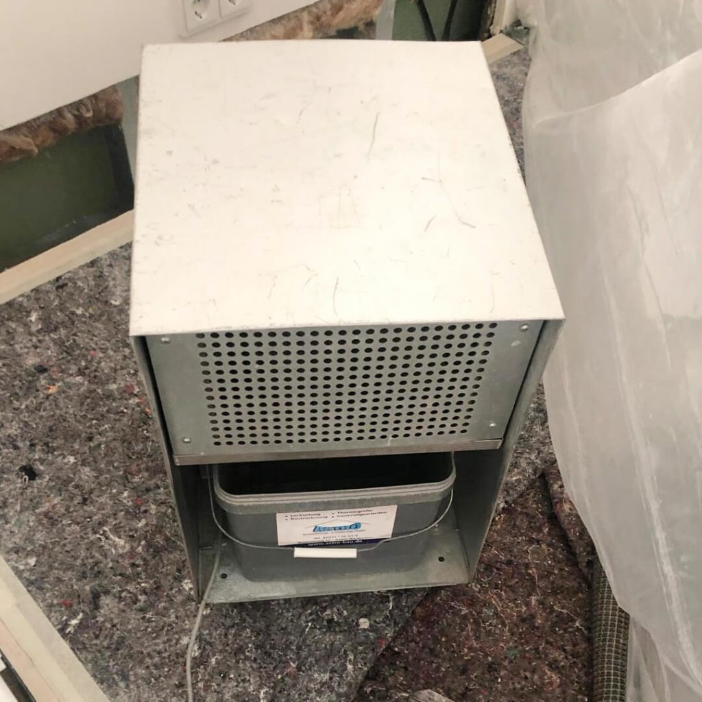 Dienstleister Lahi 27